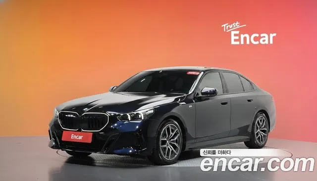 BMW 5 (G60) 523d M