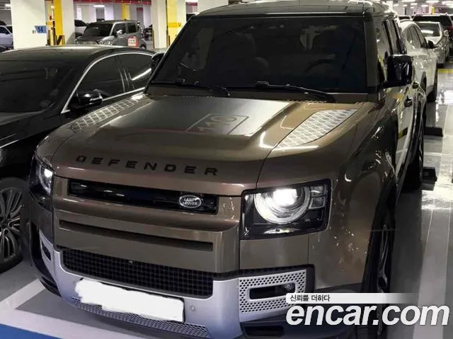 Land Rover Defender (L663) 110 D250 SE