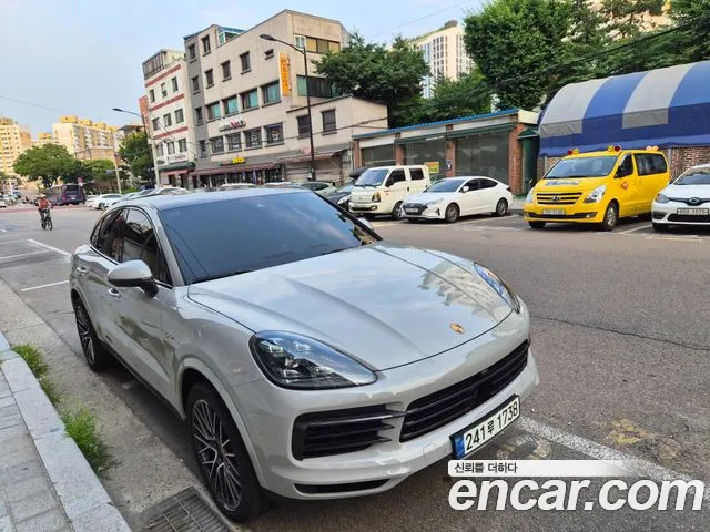 Porsche Cayenne (PO536) 3.0 E-Hybrid