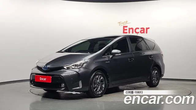 Toyota Prius V 1.8