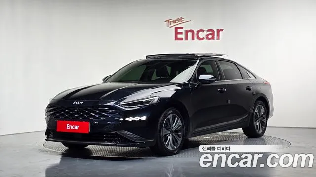 Kia K8 Hybrid Noblesse