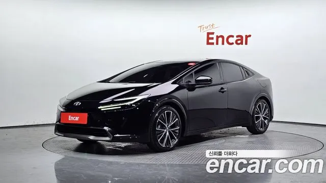 Toyota Prius 5 2.0 XLE