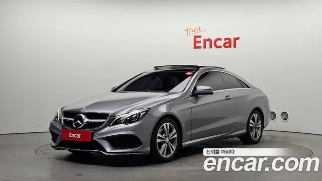 Mercedes-Benz E- W212 E200