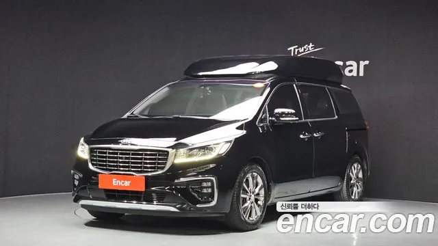 Kia The New Carnival Gasoline 9