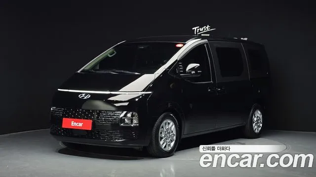 Hyundai Staria 3