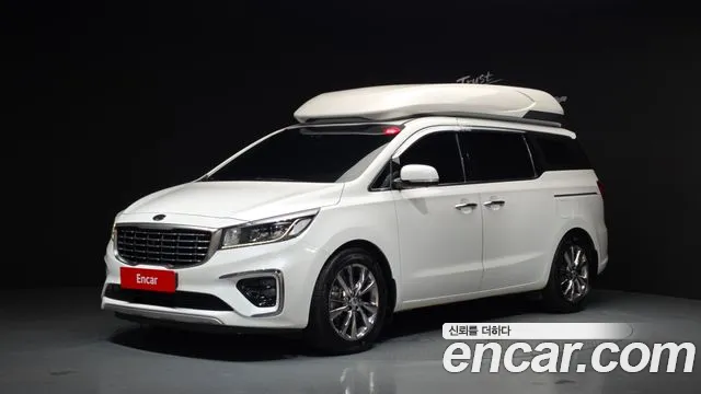 Kia The New Carnival Gasoline 9