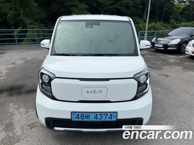 Kia The New Kia EV