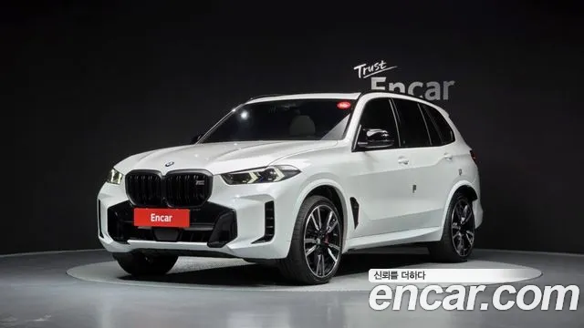BMW X5 (G05) M60i