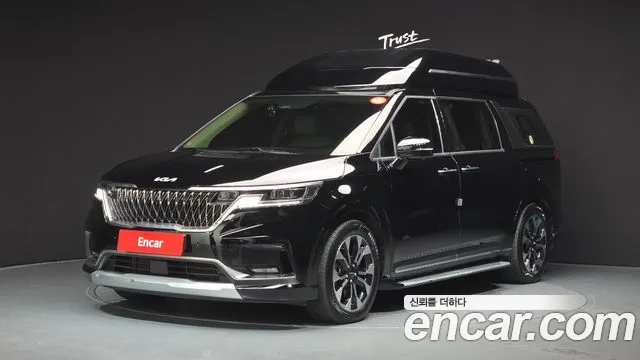 Kia Carnival 4 Gasoline 7 Signature