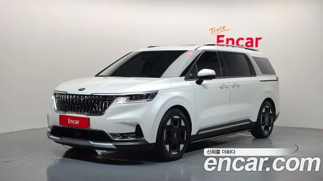 Kia Carnival 4 Gasoline 9 Signature