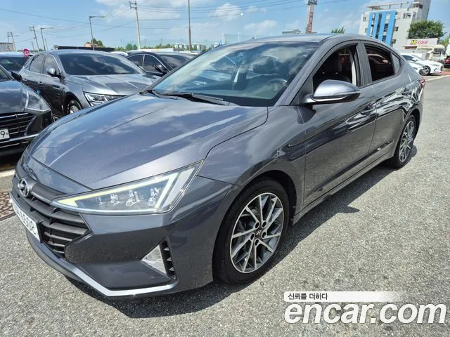 Hyundai The New Avante AD 1.6