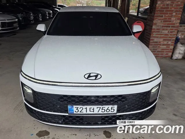 Hyundai Grandeur (GN7) 2.5 Gasoline 2WD
