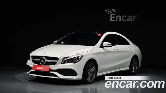 Mercedes-Benz CLA- C117 CLA220 AMG Line