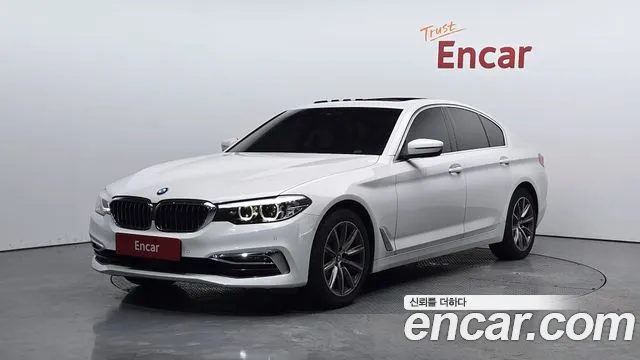 BMW 5 (G30) 520i