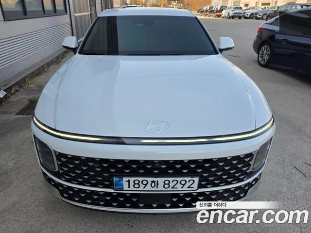 Hyundai Grandeur Hybrid (GN7) Premium