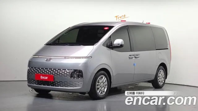 Hyundai Staria 3