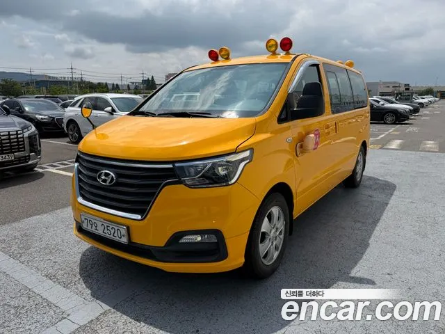 Hyundai The New Grand Starex LPi