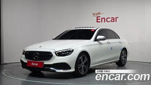 Mercedes-Benz E- W213 E250