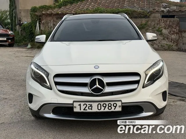 Mercedes-Benz GLA- X156 GLA200 CDI 4MATIC