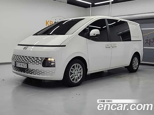 Hyundai Staria 5