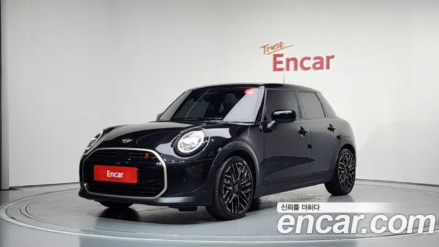 MINI Cooper S 4 5