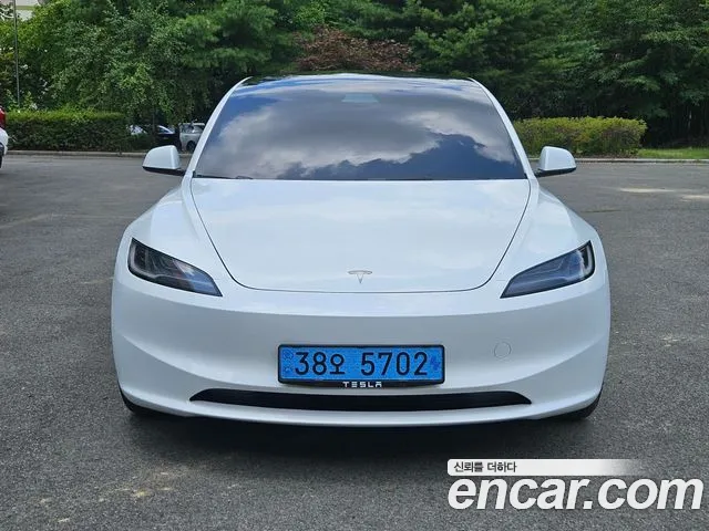 Tesla 3 RWD