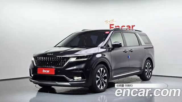 Kia Carnival 4 Gasoline 9 Signature