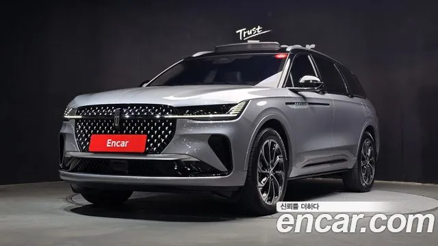 Lincoln 2 2.0 AWD