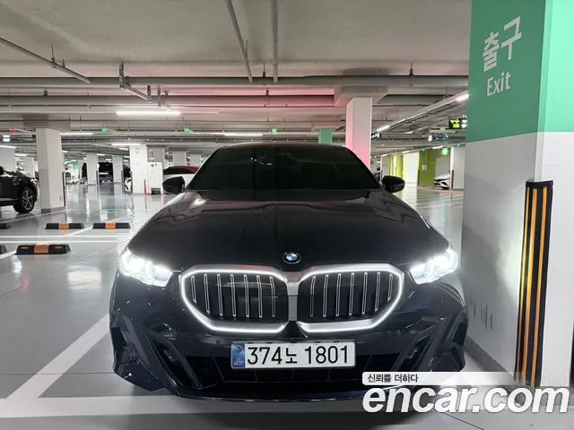BMW 5 (G60) 520i M