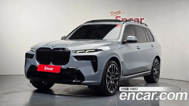 BMW X7 (G07) xDrive 40i M 7