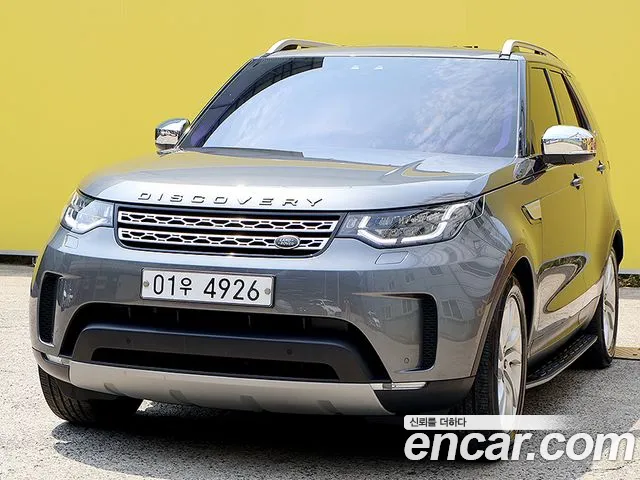 Land Rover Discovery 5 3.0 TD6 HSE