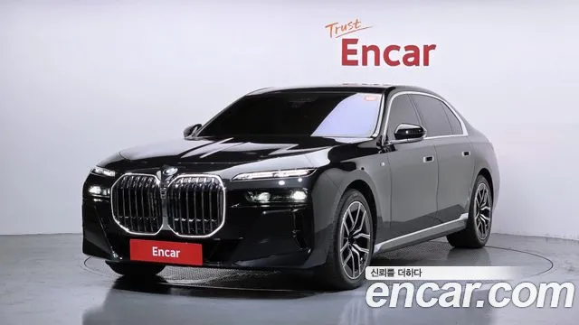BMW 7 (G70) 740i xDrive M