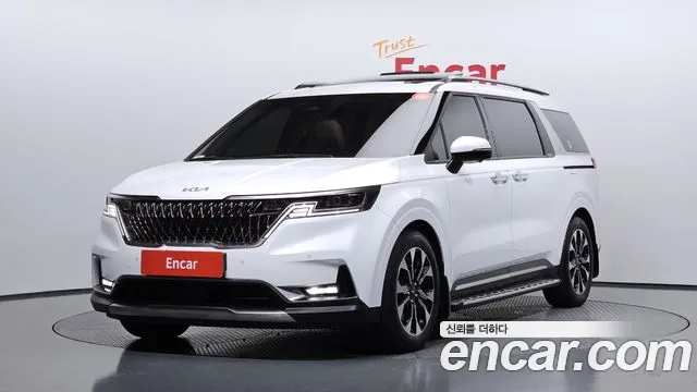Kia Carnival 4 Gasoline 9 Noblesse