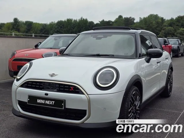 MINI Cooper S 4 5