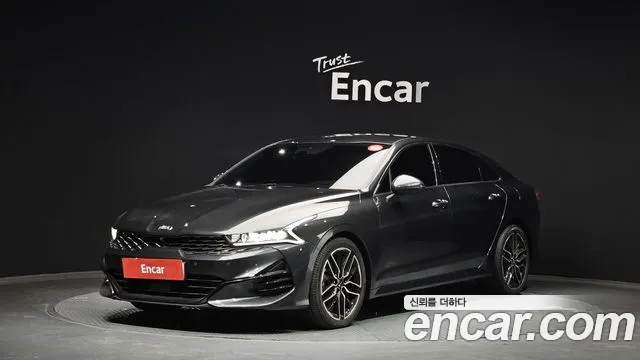 Kia K5 III 1.6 Turbo Signature