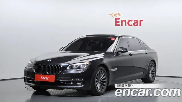 BMW 7 (F01) 750Li