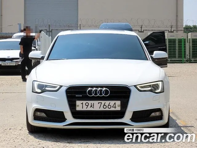 Audi A5 35 TDI 8TA