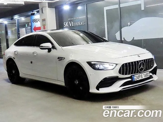 Mercedes-Benz AMG GT 4 43 4MATIC+