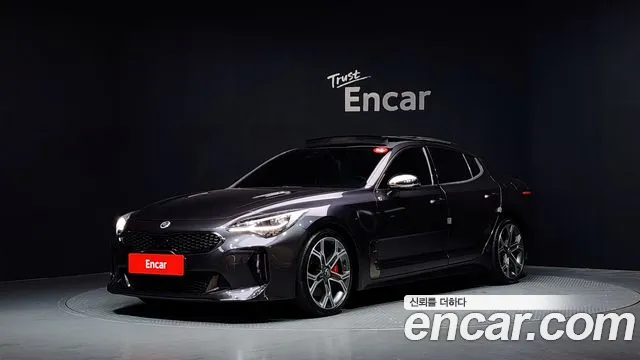 Kia Stinger 2.0 Turbo 2WD