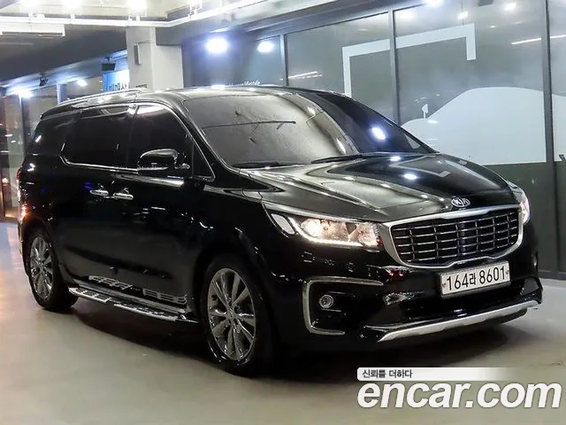 Kia The New Carnival 9 Prestige