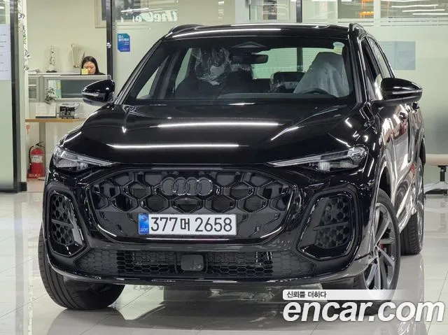 Audi Q5 (80A) 40 TDI S Line