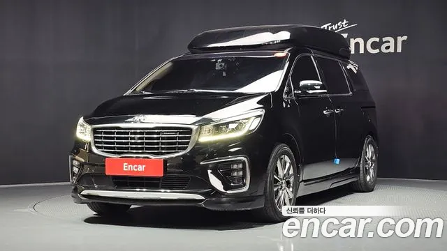 Kia The New Carnival 9 Noblesse