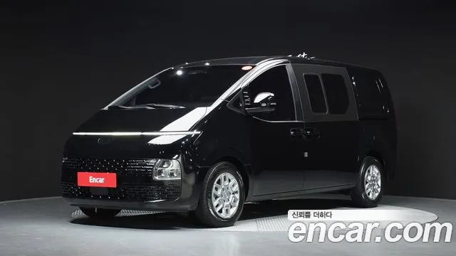Hyundai Staria 5