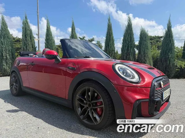 MINI Cooper S Base 3