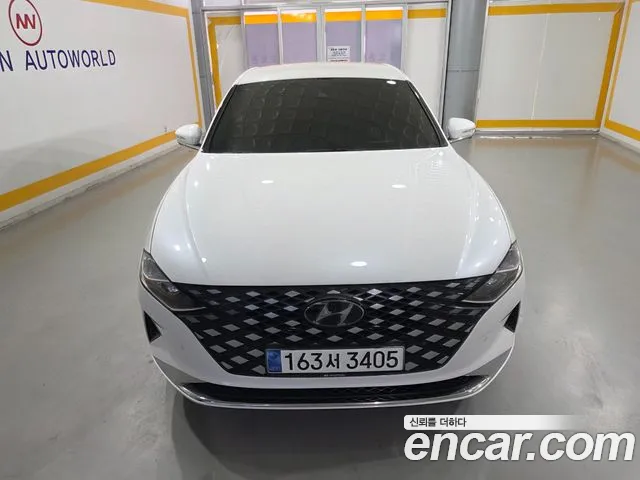 Hyundai The New Grandeur IG Hybrid Exclusive