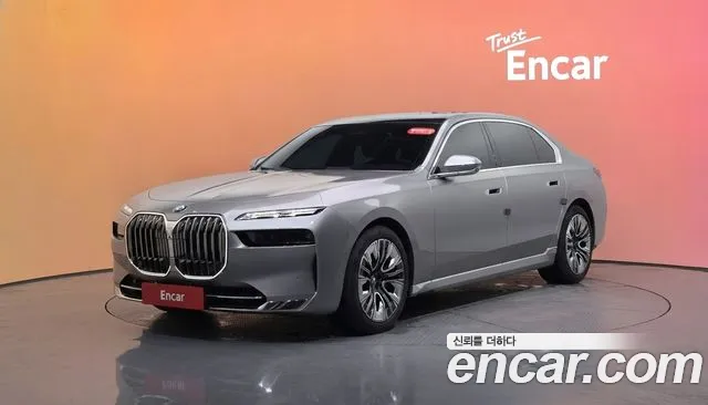 BMW 7 (G70) 740i sDrive