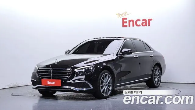 Mercedes-Benz E- W213 E300e 4MATIC Exclusive