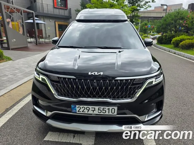 Kia Carnival 4 Gasoline 9 Signature