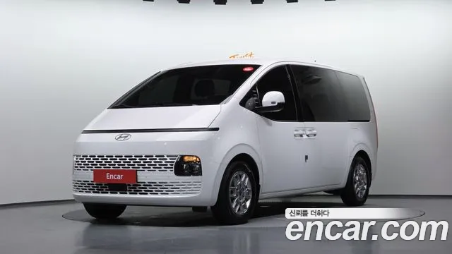 Hyundai Staria 9