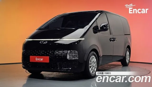 Hyundai Staria 3